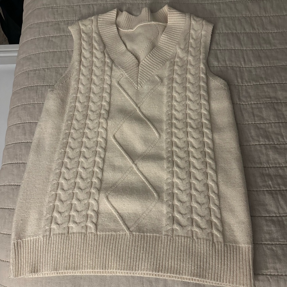Cream Cable Knit Sleeveless Sweater